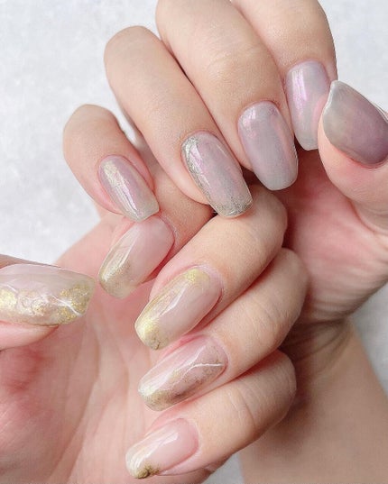 毎日投稿❤︎プチプラで小綺麗な50代を目指す‼️❤︎ on LIPS 「❤︎アシメネイル❤︎..左右違うデザイン好きです。←だいたい利..」(1枚目)