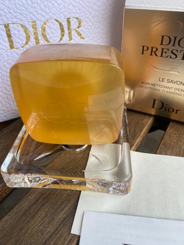 Dior プレステージ ル サヴォンのクチコミ「Diorメゾン クリスチャン ディオール ラッキー ソープ
プレステージ ル サヴォン    .....」（1枚目）