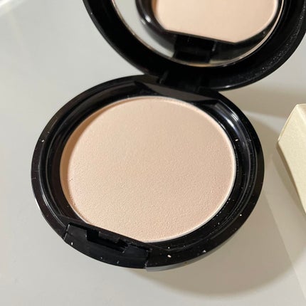 ミネラルシルキーベール/エトヴォス/プレストパウダーを使ったクチコミ(4枚目)