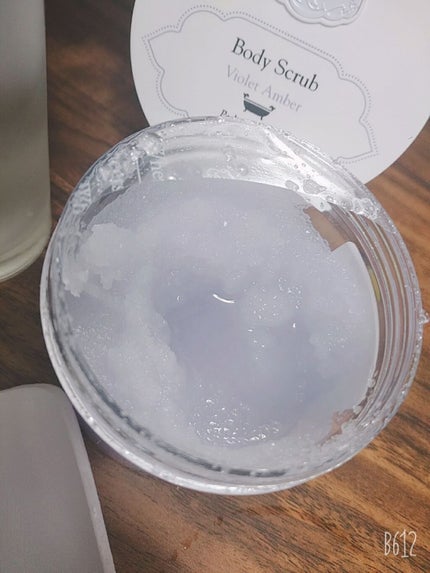 ボディオイル バイオレットアンバー/Laline/ボディオイルを使ったクチコミ(2枚目)