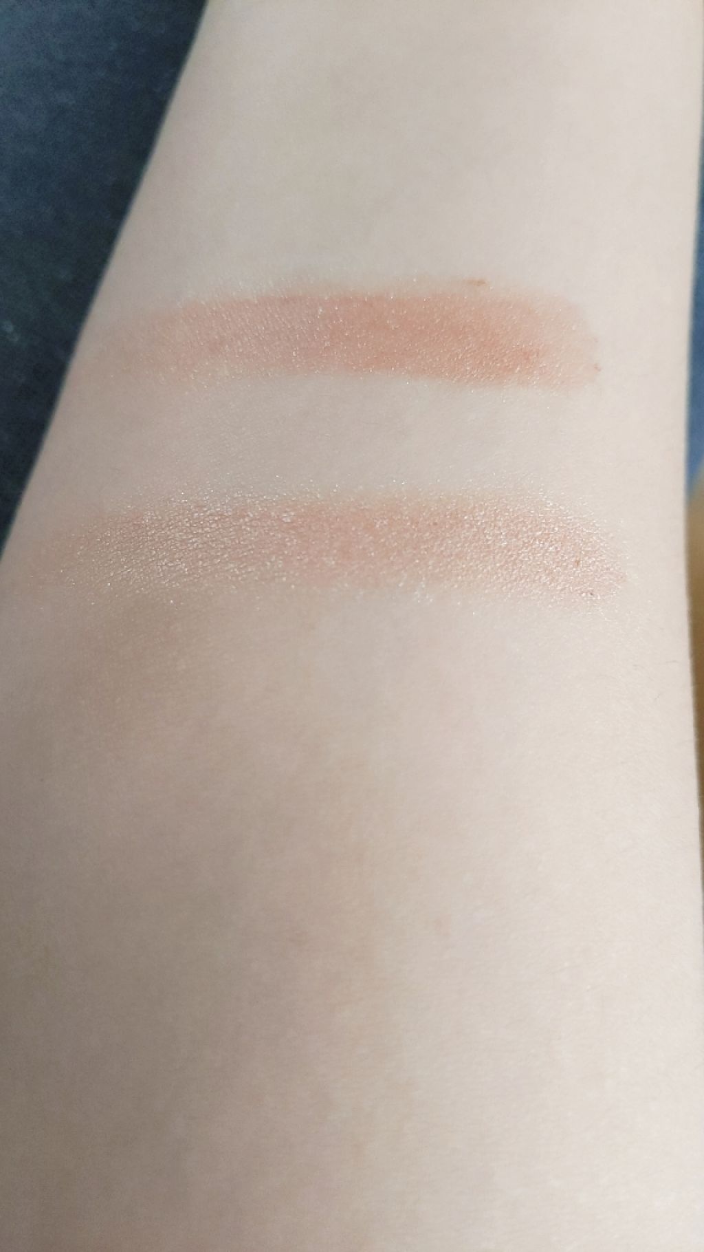 シングルアイシャドウ/マリブビューティー/単色アイシャドウを使ったクチコミ(2枚目)