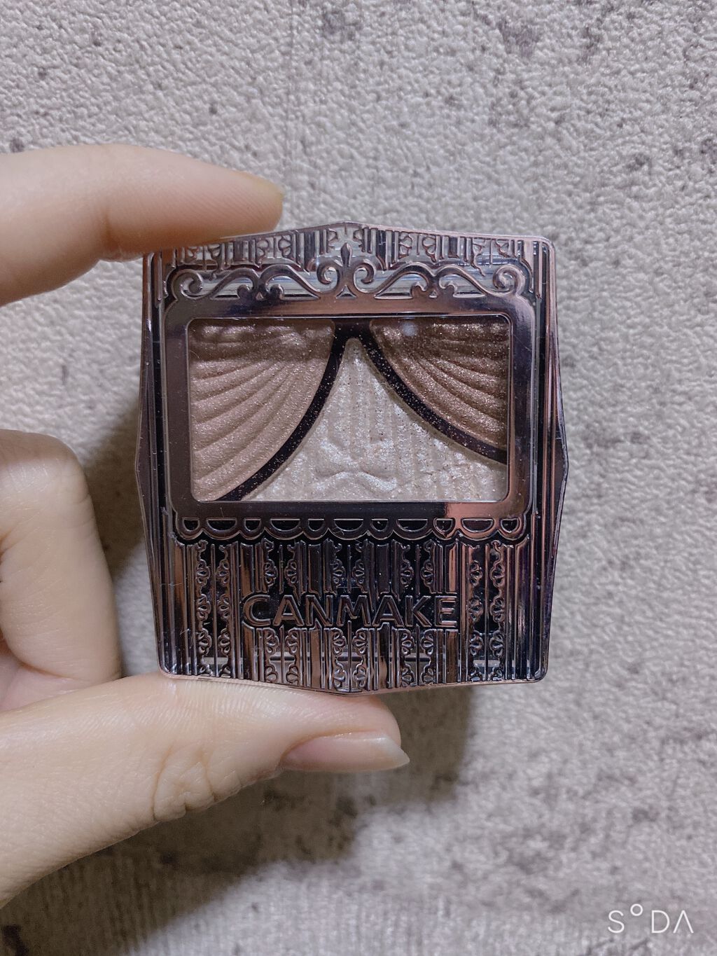 ジューシーピュアアイズ/キャンメイク/アイシャドウパレットを使ったクチコミ(1枚目)