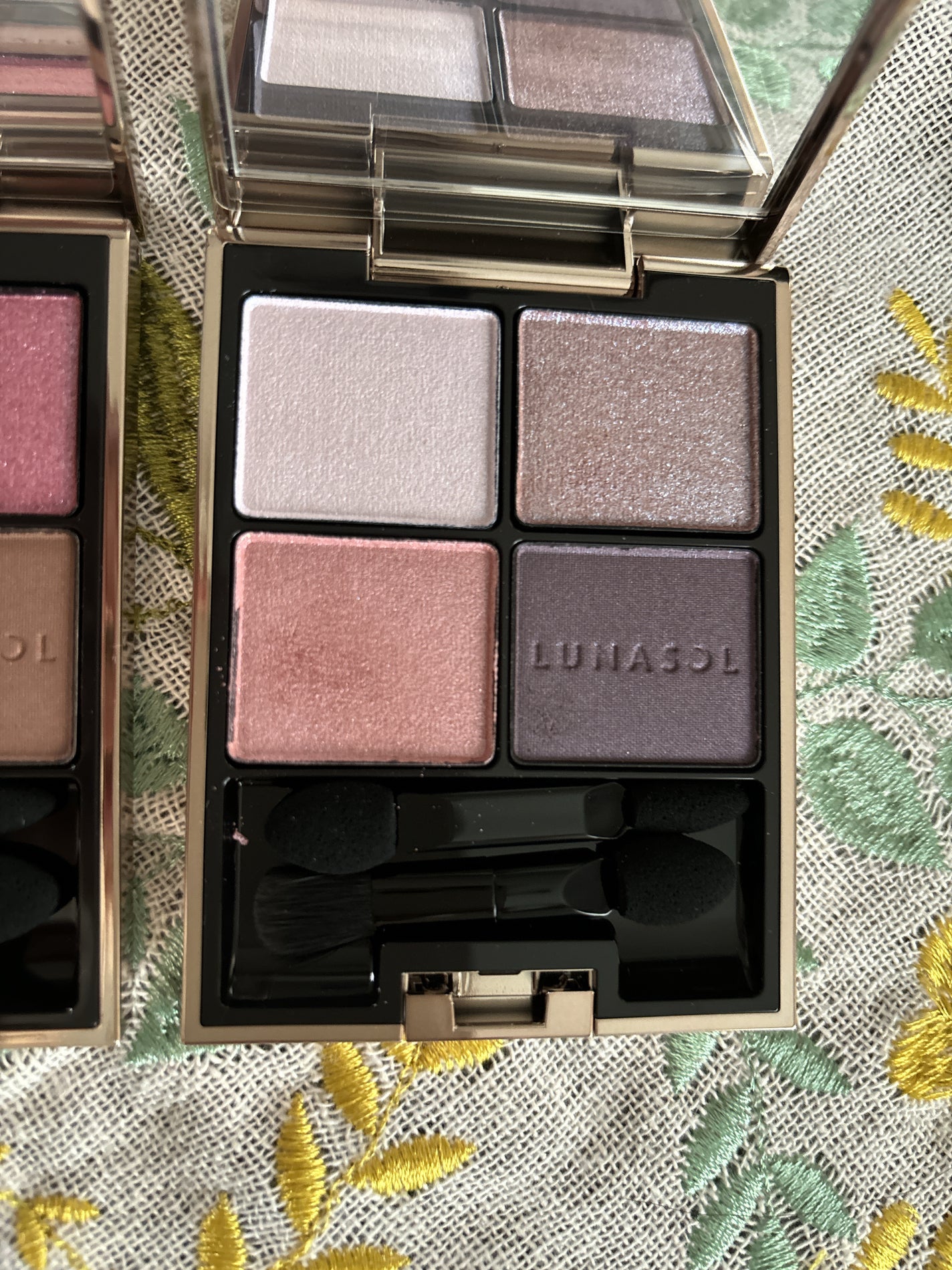 アイカラーレーション/LUNASOL/アイシャドウパレットを使ったクチコミ(3枚目)
