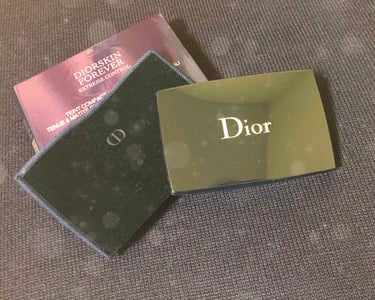 ディオールスキン フォーエヴァー コンパクト エクストレム コントロール/Dior/パウダーファンデーションを使ったクチコミ（1枚目）