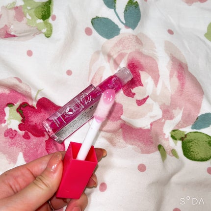 オーマイグロス リップオイル/リンメル ロンドン/リップグロスを使ったクチコミ(3枚目)