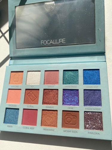 FOCALLURE GO TRAVEL 15色アイシャドウパレットのクチコミ「今更ながら大好きシリーズ♡


☆FOCALLURE GO TRAVEL 15色アイシャドウパ.....」（2枚目）