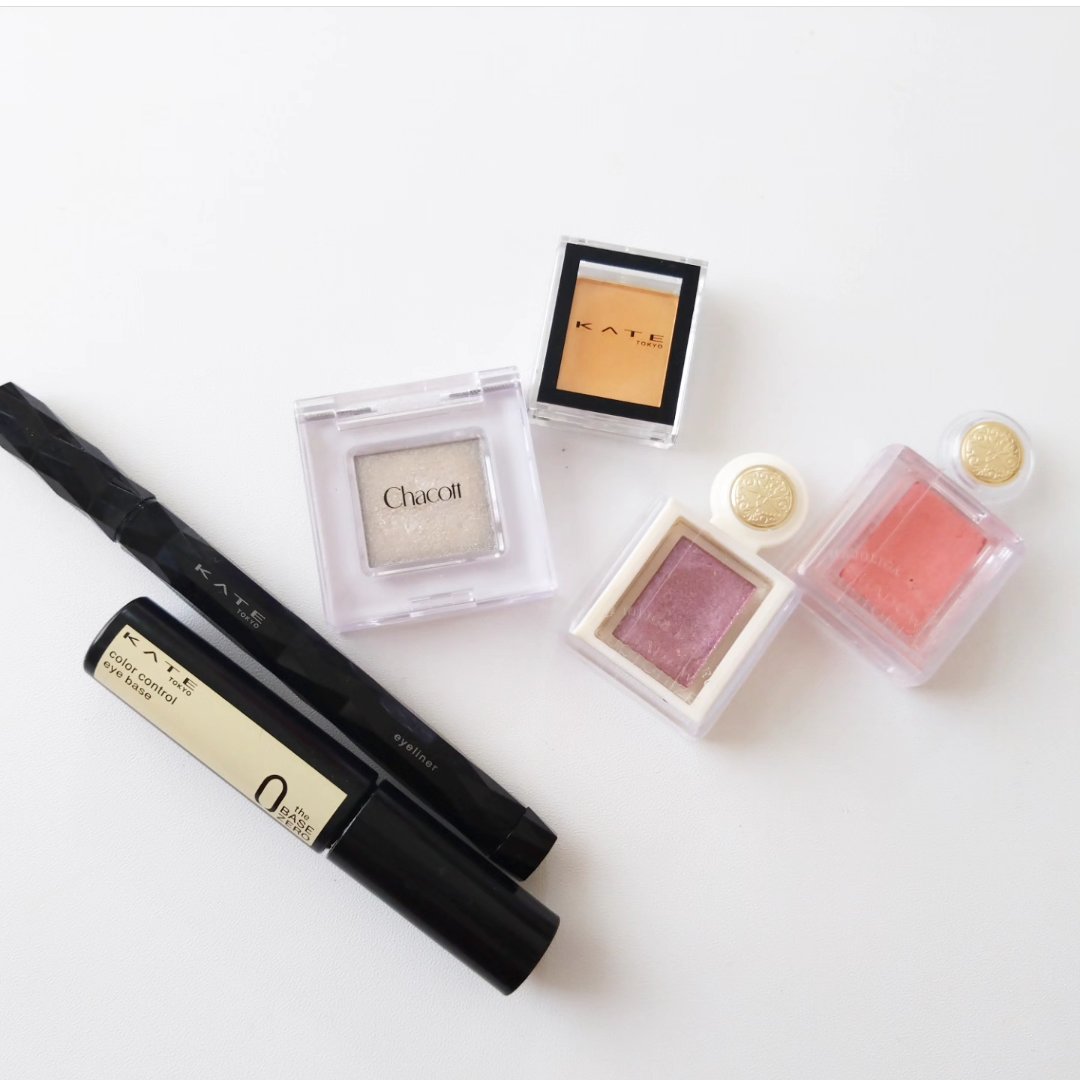 シャドーカスタマイズ/MAJOLICA MAJORCA/単色アイシャドウを使ったクチコミ（2枚目）