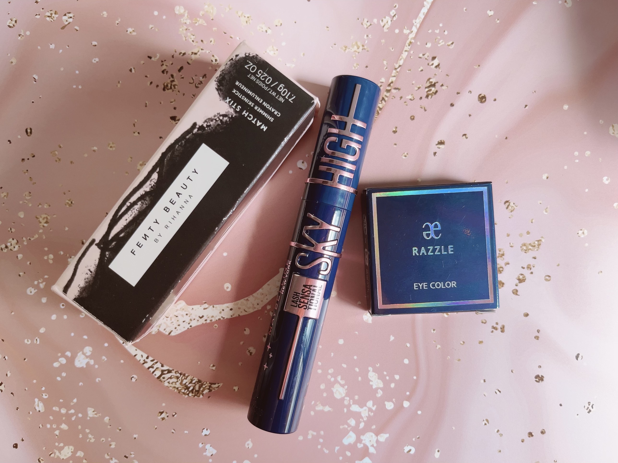 ラズル アイカラー 44 Salted caramel/エレガンス ラズル /単色アイシャドウを使ったクチコミ（2枚目）