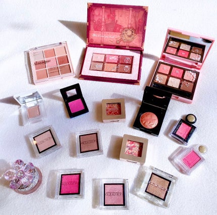 シャドーカスタマイズ/MAJOLICA MAJORCA/単色アイシャドウを使ったクチコミ(1枚目)