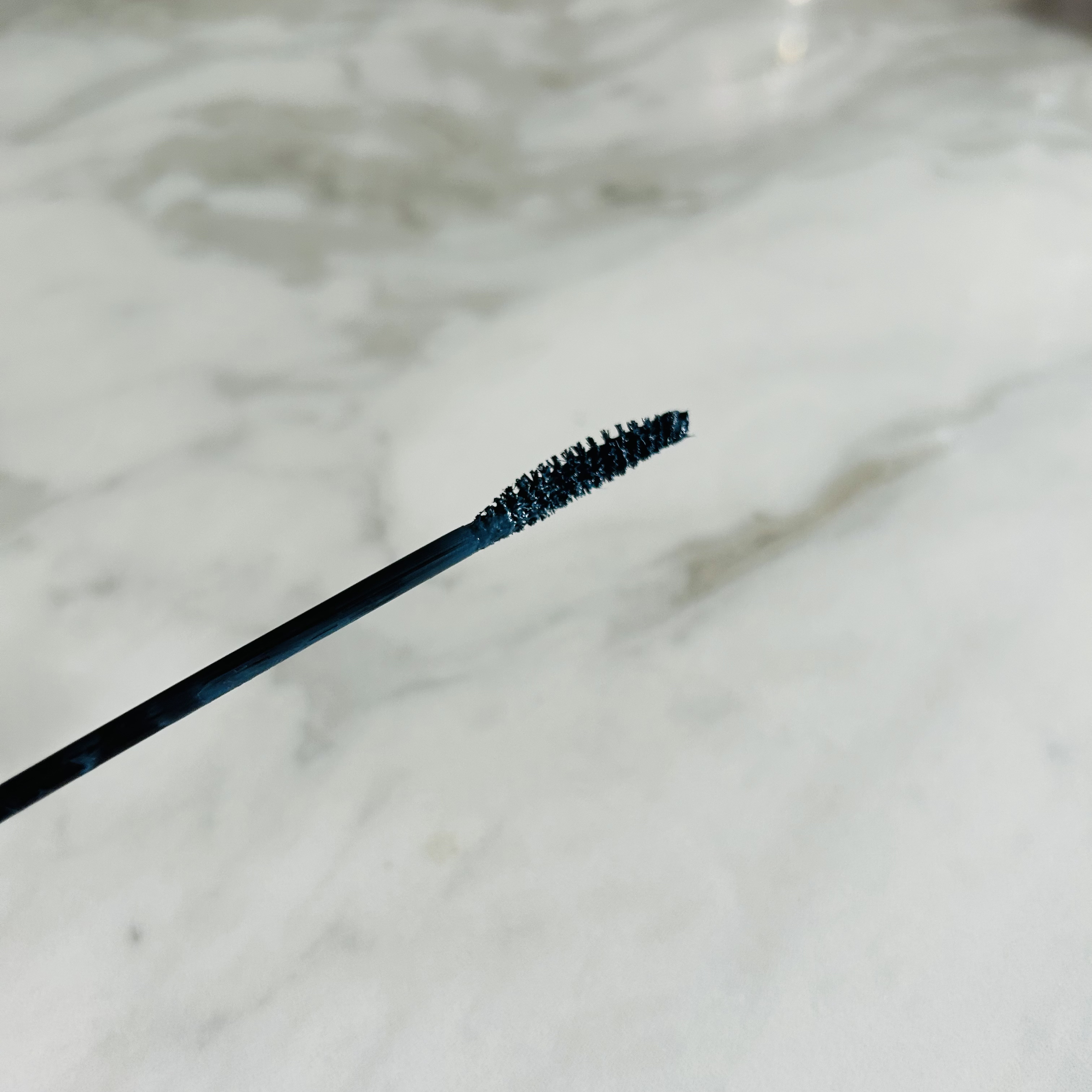 ニューアンビエンスカラーマスカラ G003アンディファインド/hince/マスカラを使ったクチコミ（3枚目）