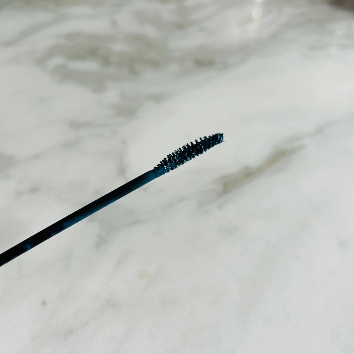 ニューアンビエンスカラーマスカラ/hince/マスカラを使ったクチコミ(3枚目)