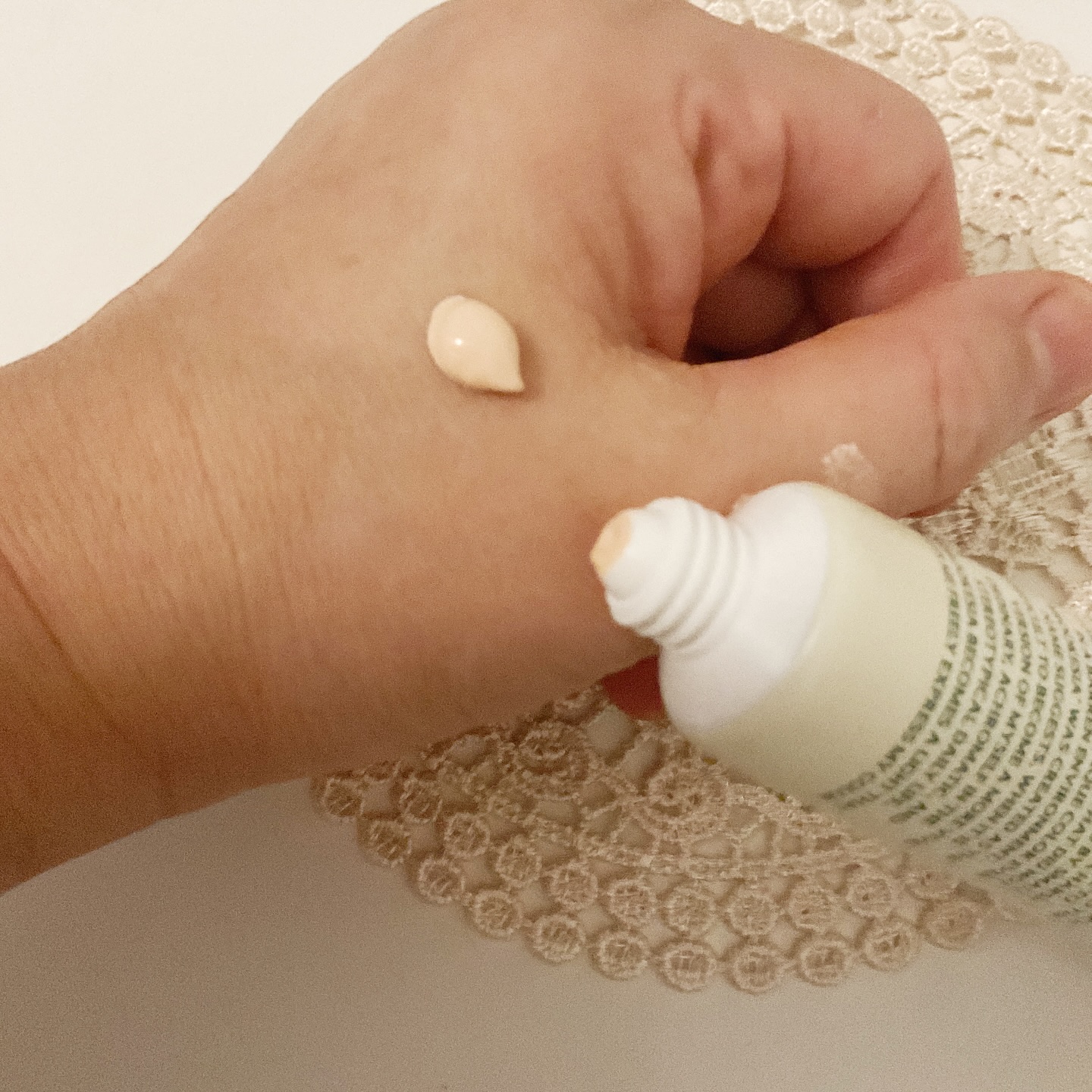 ブリーズフィット トーンアップ サンベース/BROOKESIA/日焼け止めクリームを使ったクチコミ（2枚目）