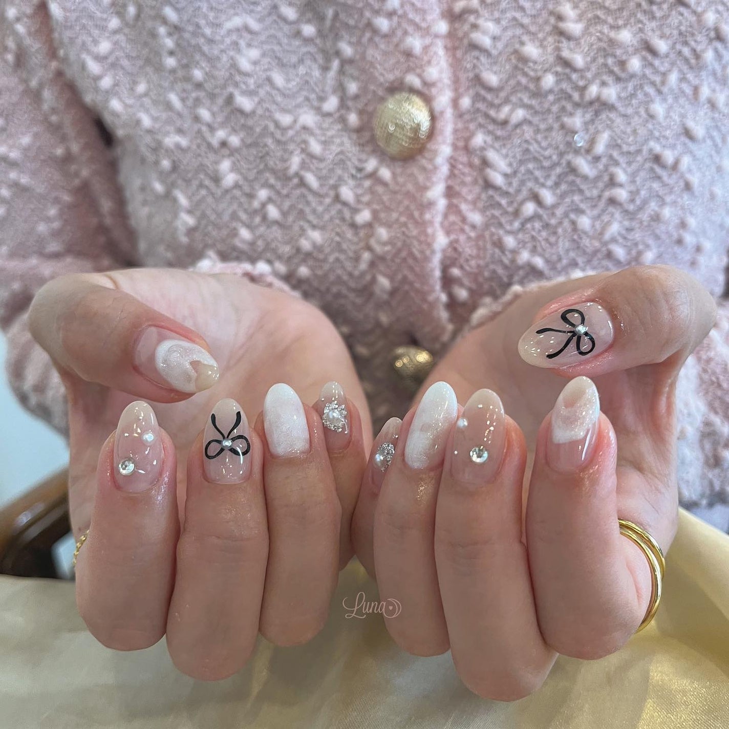 Iuna. Mizuki on LIPS 「.お持ち込みdesign🤍✨#nail#nailstagram..」(1枚目)