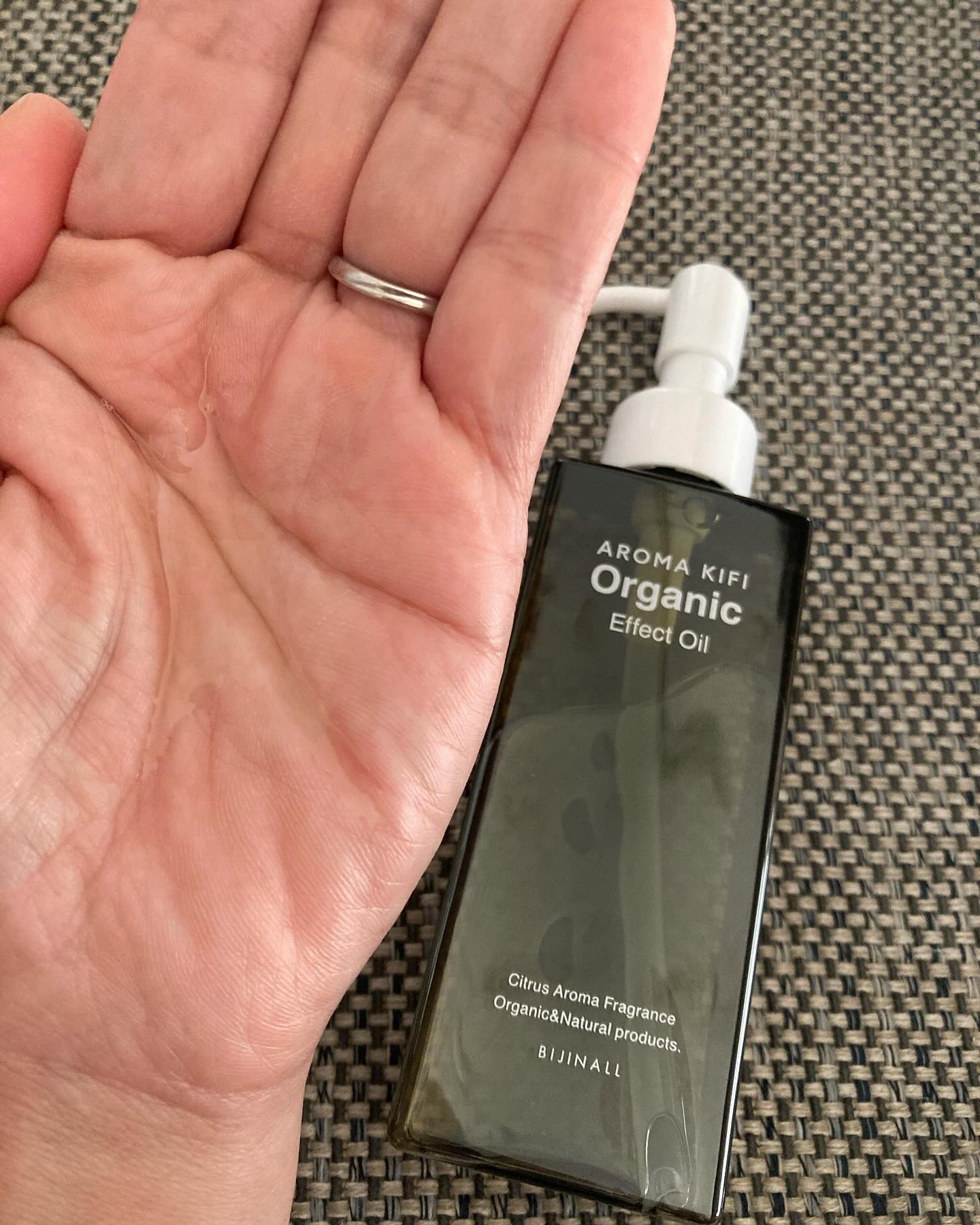 オーガニック エフェクトオイル/AROMA KIFI/ヘアオイルを使ったクチコミ（3枚目）