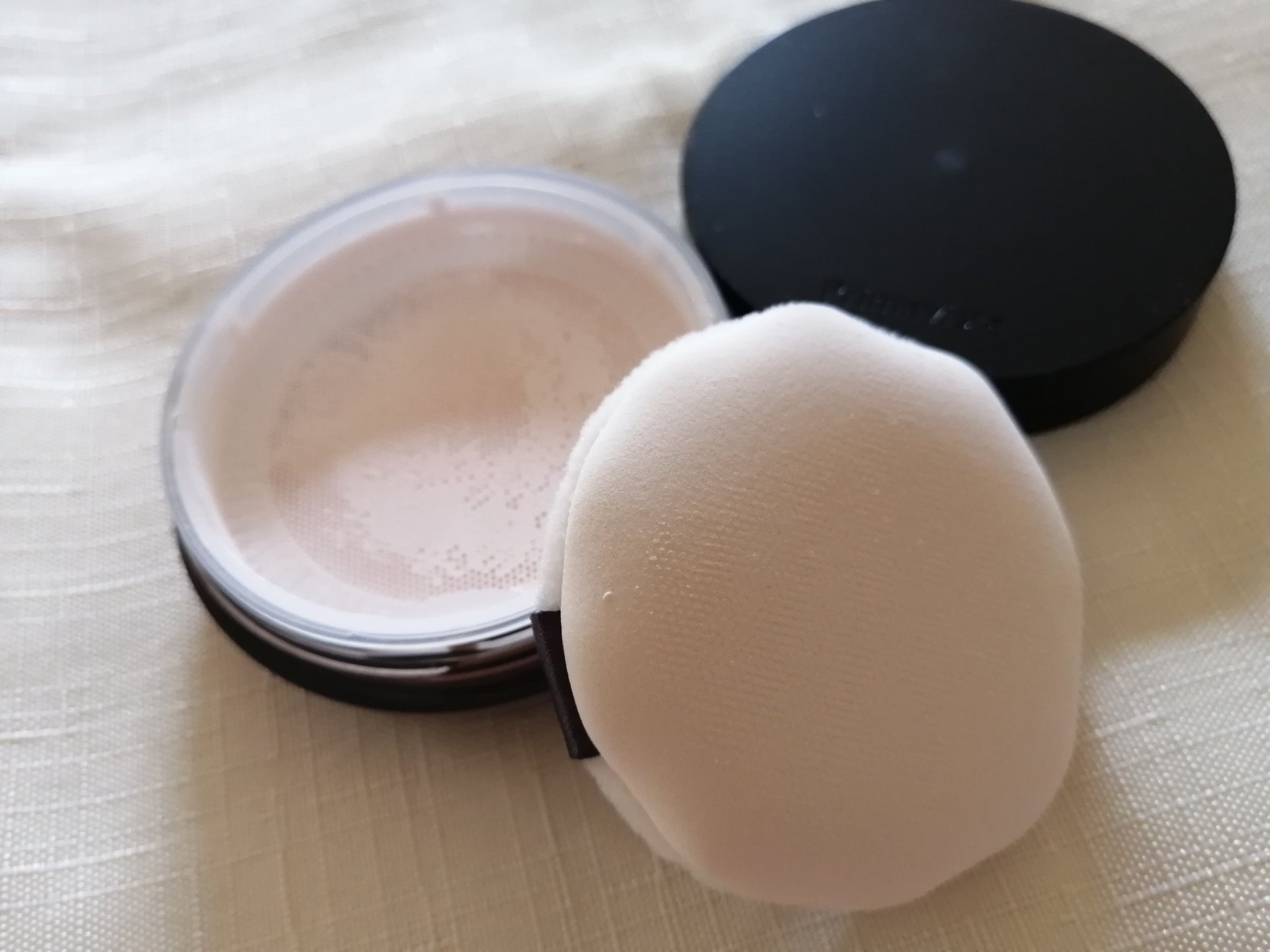 プリマヴィスタ EXマットパウダー 超オイリー肌用/プリマヴィスタ/ルースパウダーを使ったクチコミ（3枚目）