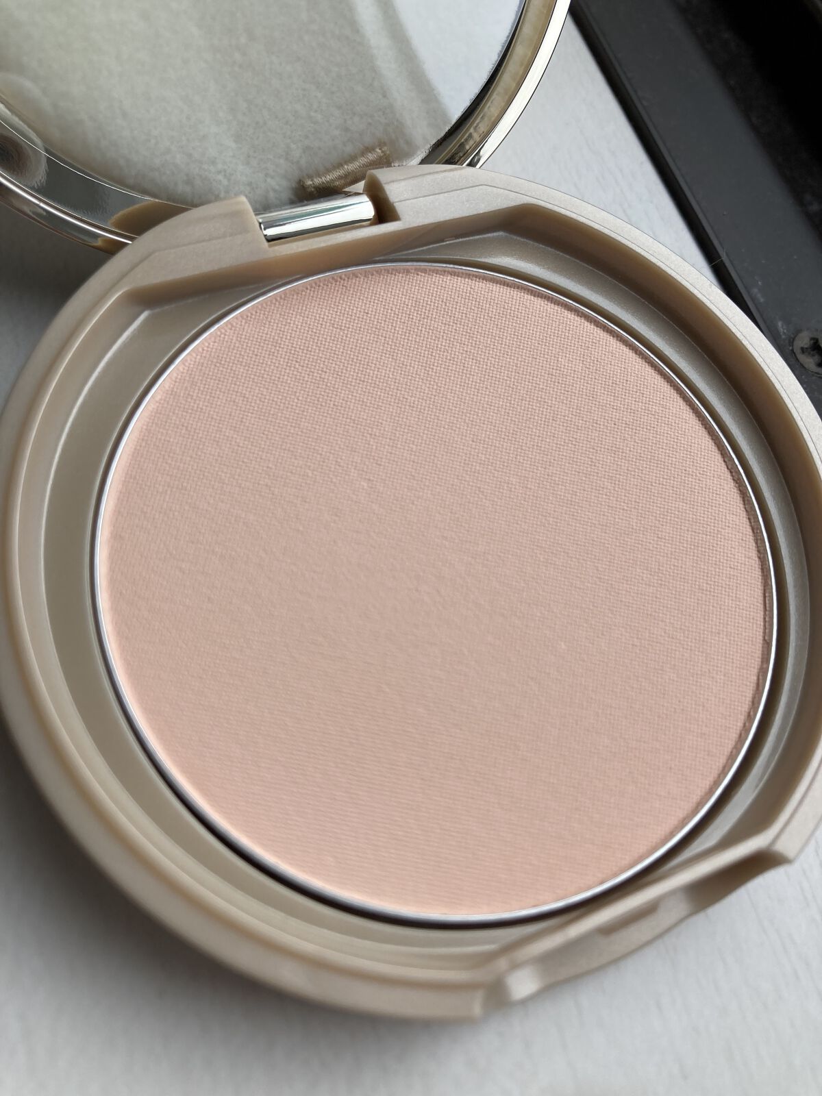 マシュマロフィニッシュパウダー MP マットピンクオークル（旧パッケージ）/キャンメイク/プレストパウダーを使ったクチコミ（1枚目）