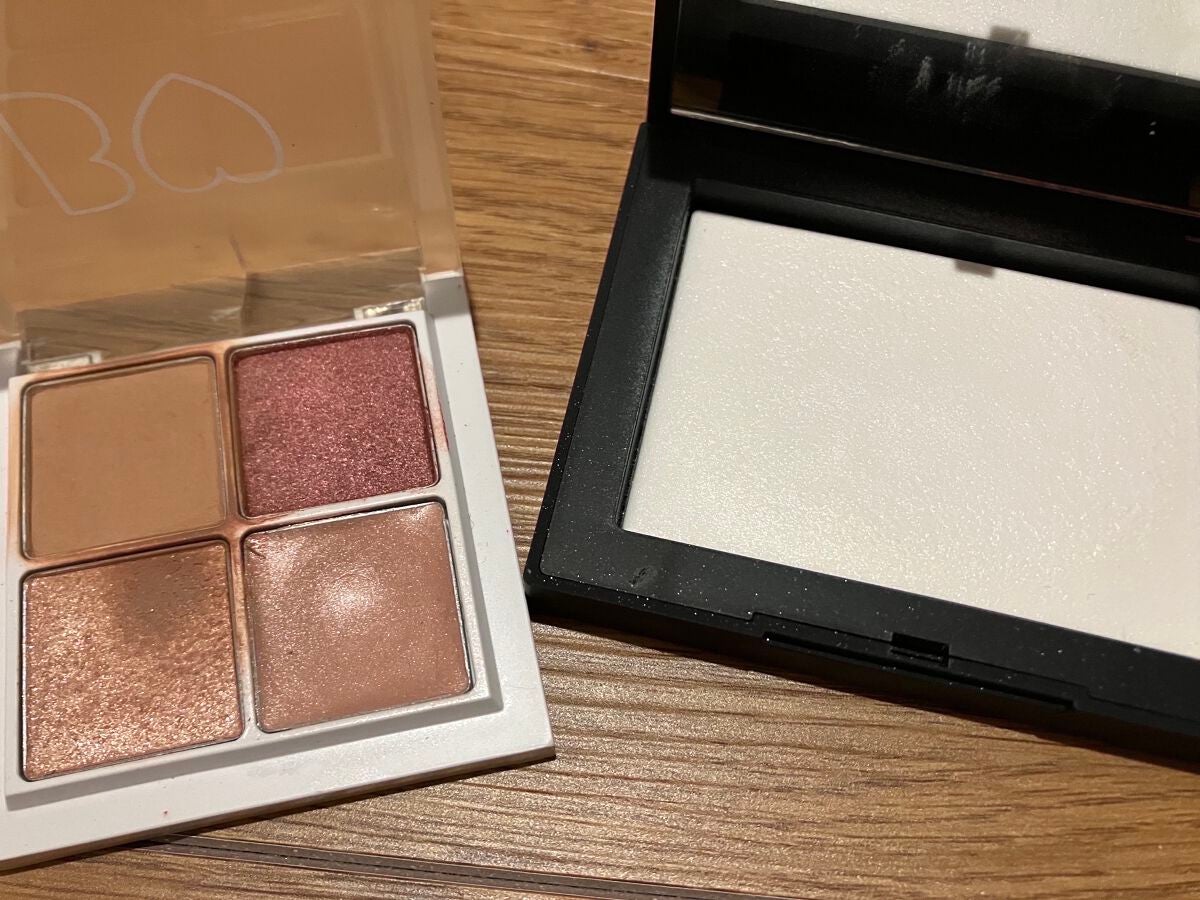 みーくん on LIPS 「自信を持ってこれを使いまくった!!2022年ありがとう!!!!..」(4枚目)