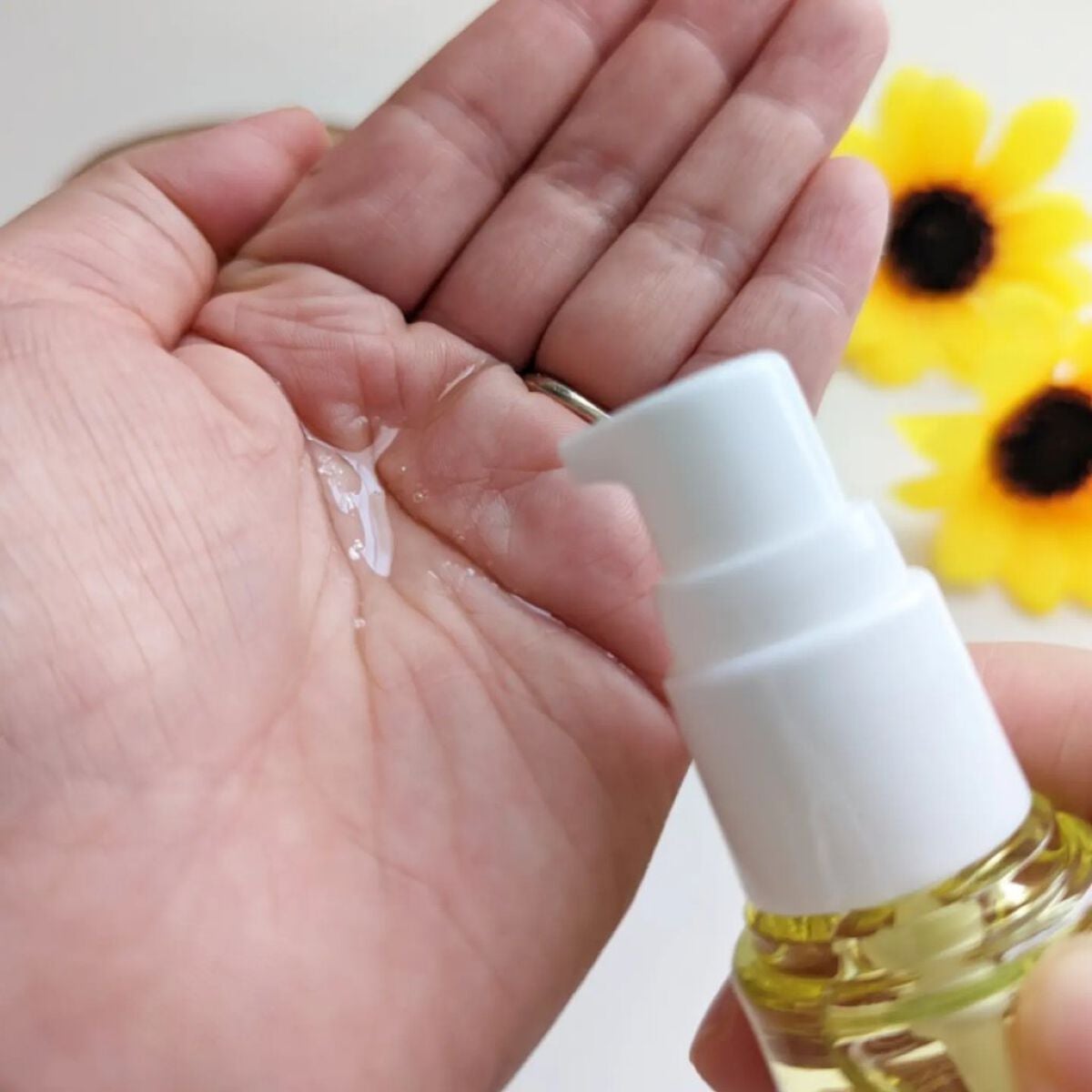 ナチュラルオイル /スリーク by サラサロン/ヘアオイルを使ったクチコミ(4枚目)