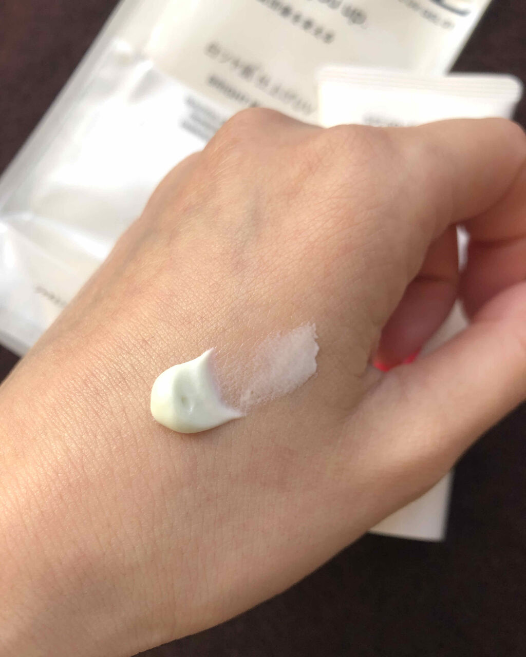 ニュアンスチェンジUV ジェル WT/アリィー/日焼け止めジェルを使ったクチコミ（3枚目）