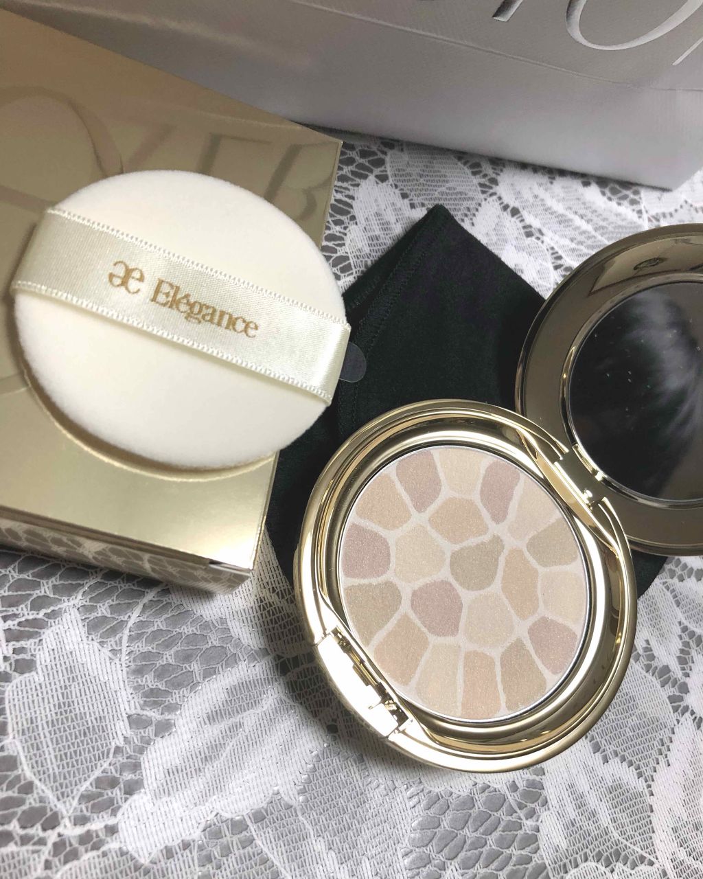 ラ プードル オートニュアンス/Elégance/プレストパウダーを使ったクチコミ（2枚目）