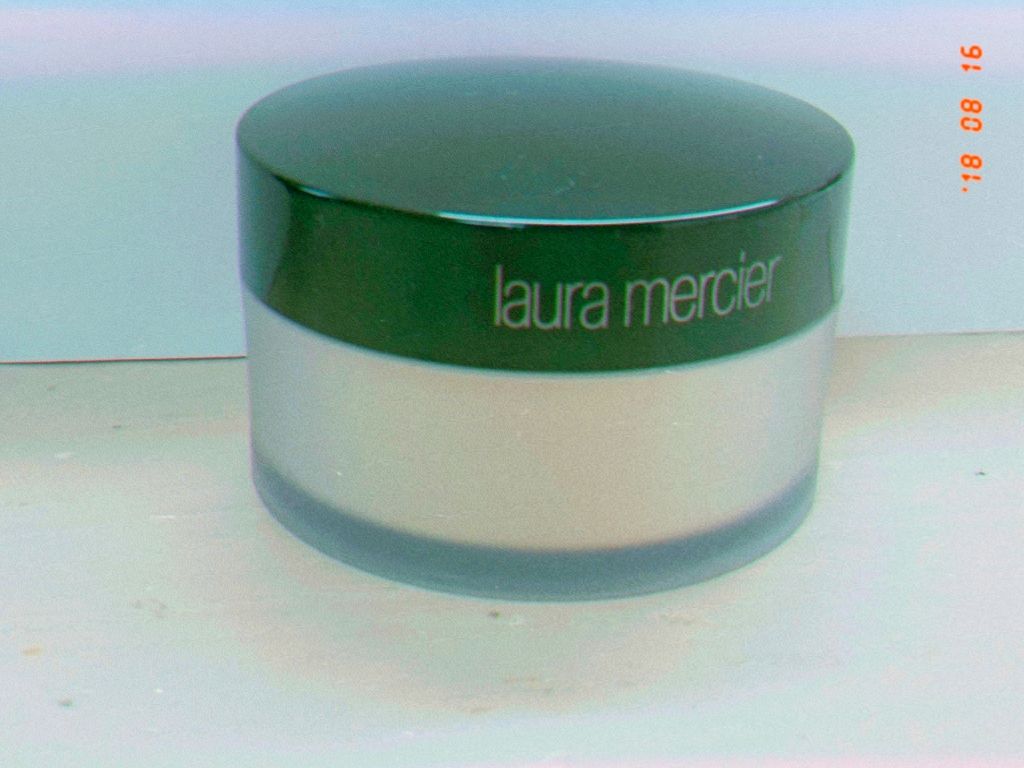 ルースセッティングパウダー トランスルーセント/ローラ メルシエ/ルースパウダーを使ったクチコミ(1枚目)