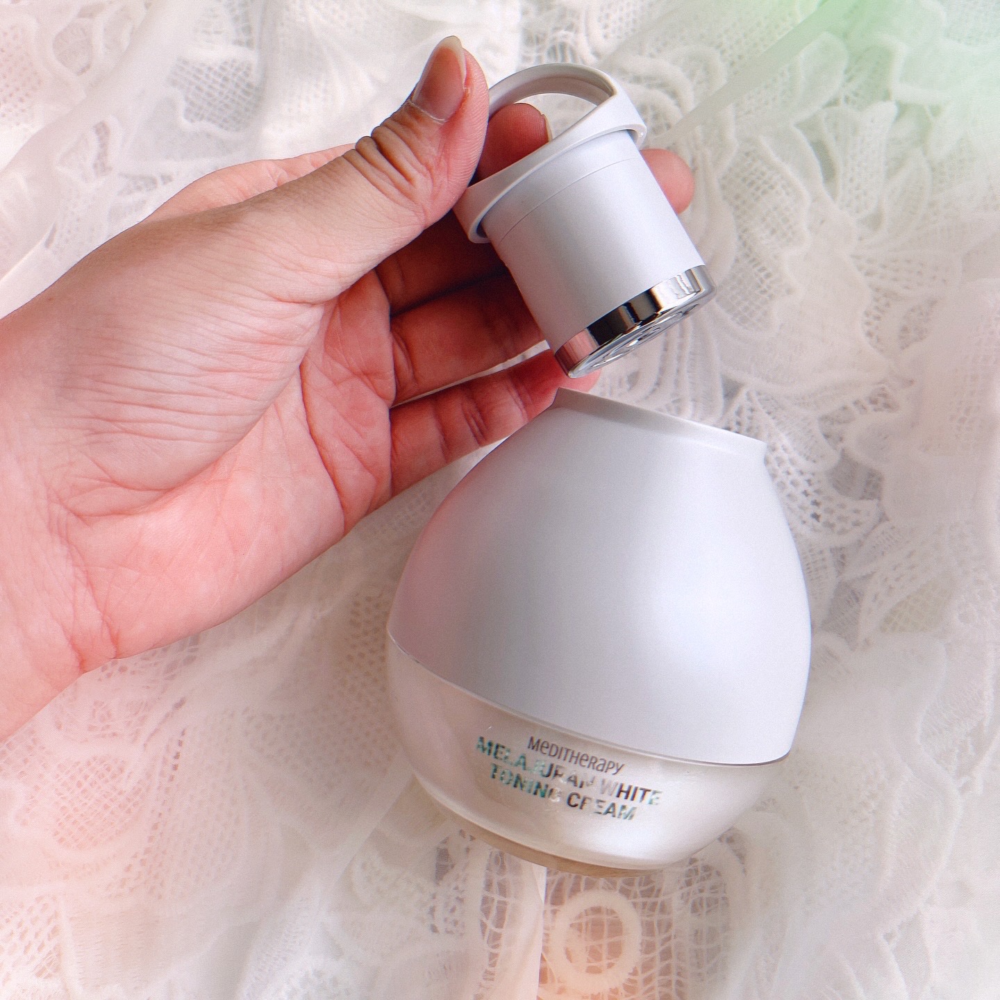 メラジュランホワイトトーニングクリーム&EMS美顔器/MEDITHERAPY/その他スキンケアを使ったクチコミ（3枚目）