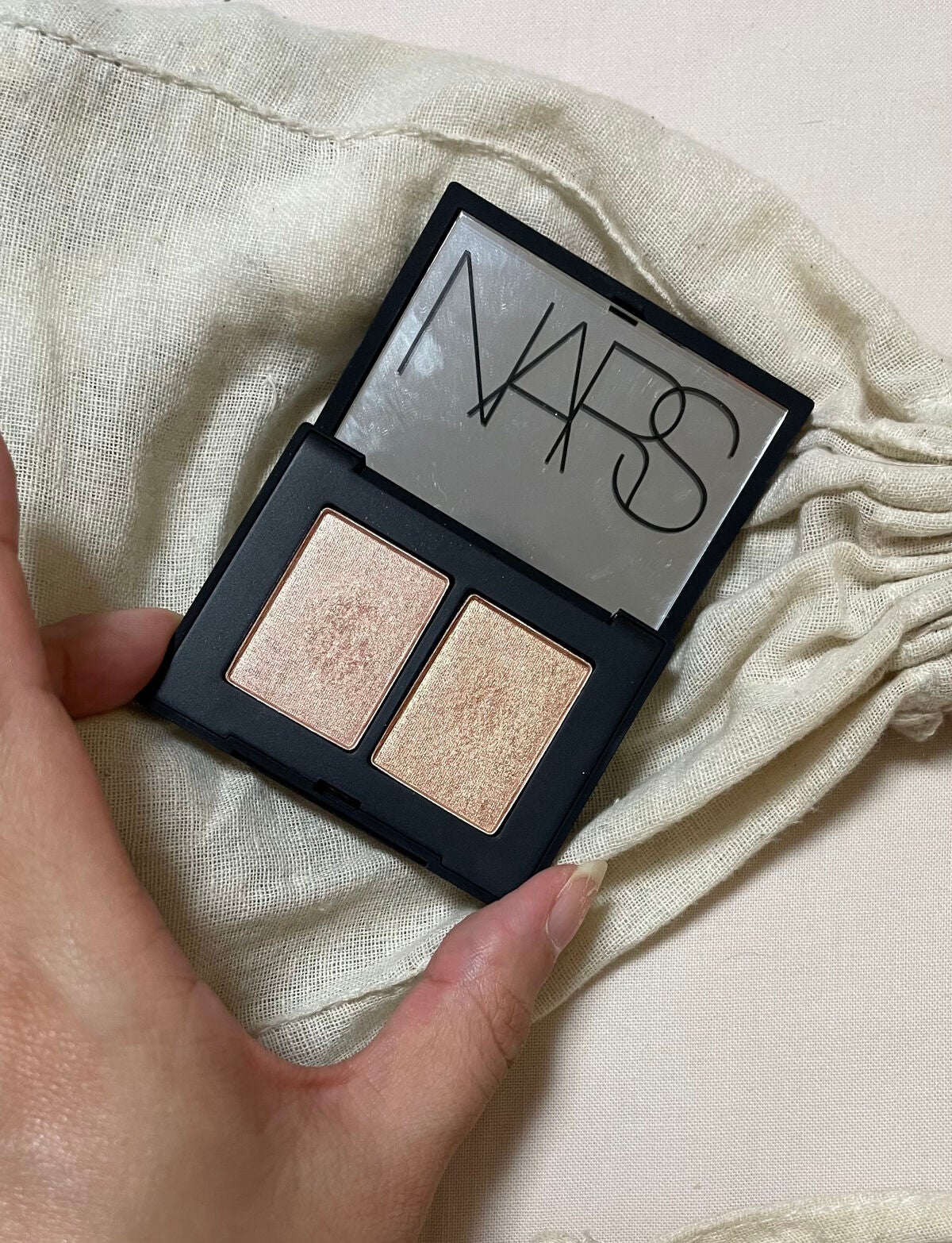 デュオアイシャドー/NARS/アイシャドウパレットを使ったクチコミ(1枚目)
