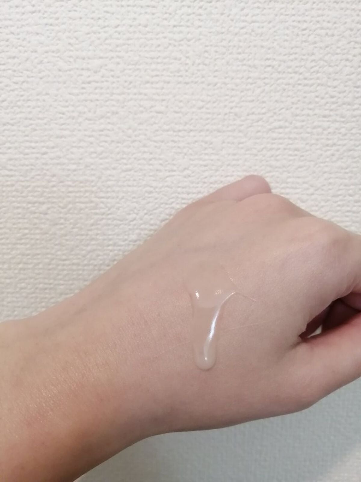 chanrisa on LIPS 「はじめまして。TV&MOVIEシェイクスワンオールインワンロー..」(4枚目)