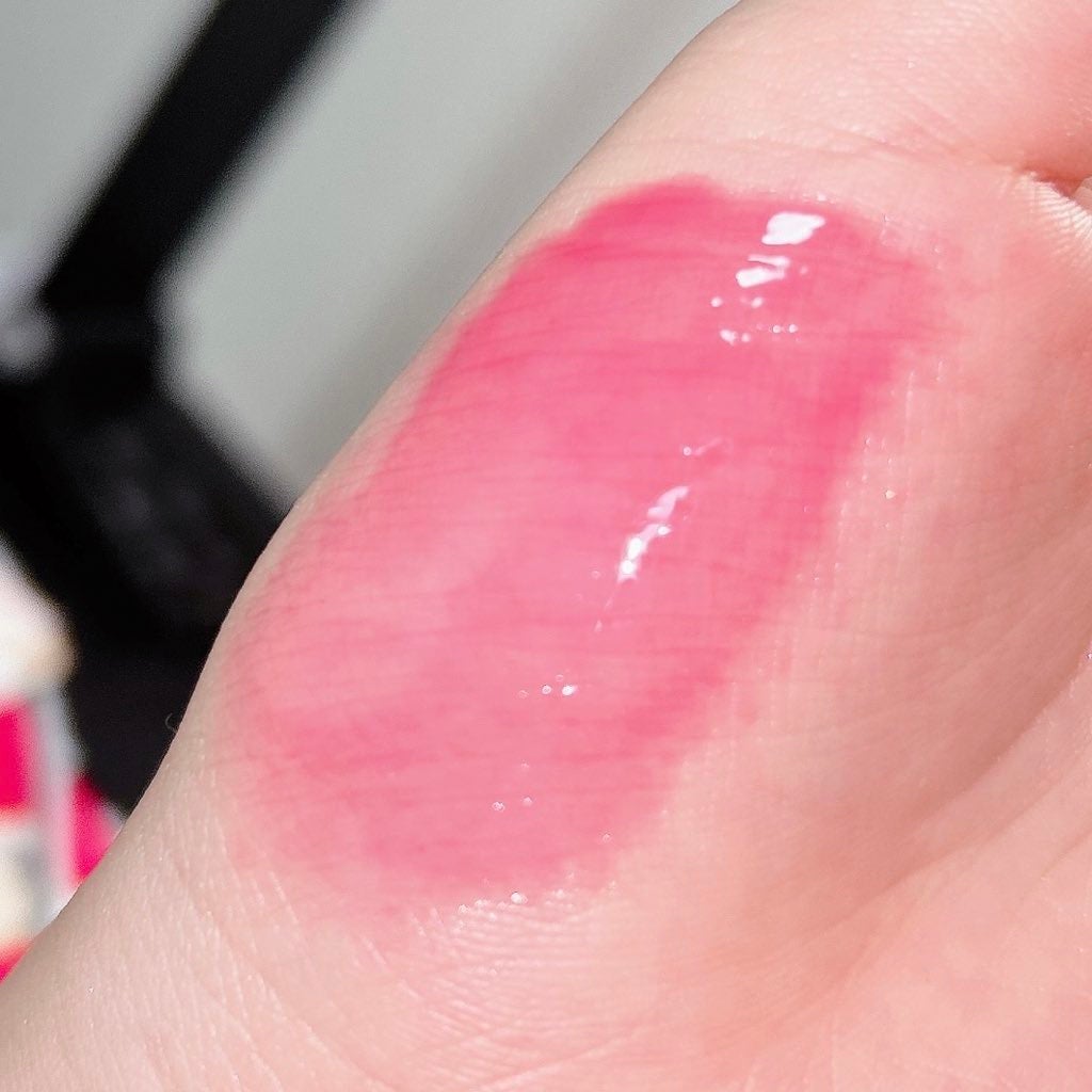 フィー 3Dボリューミンググロス/fwee/リップグロスを使ったクチコミ(3枚目)