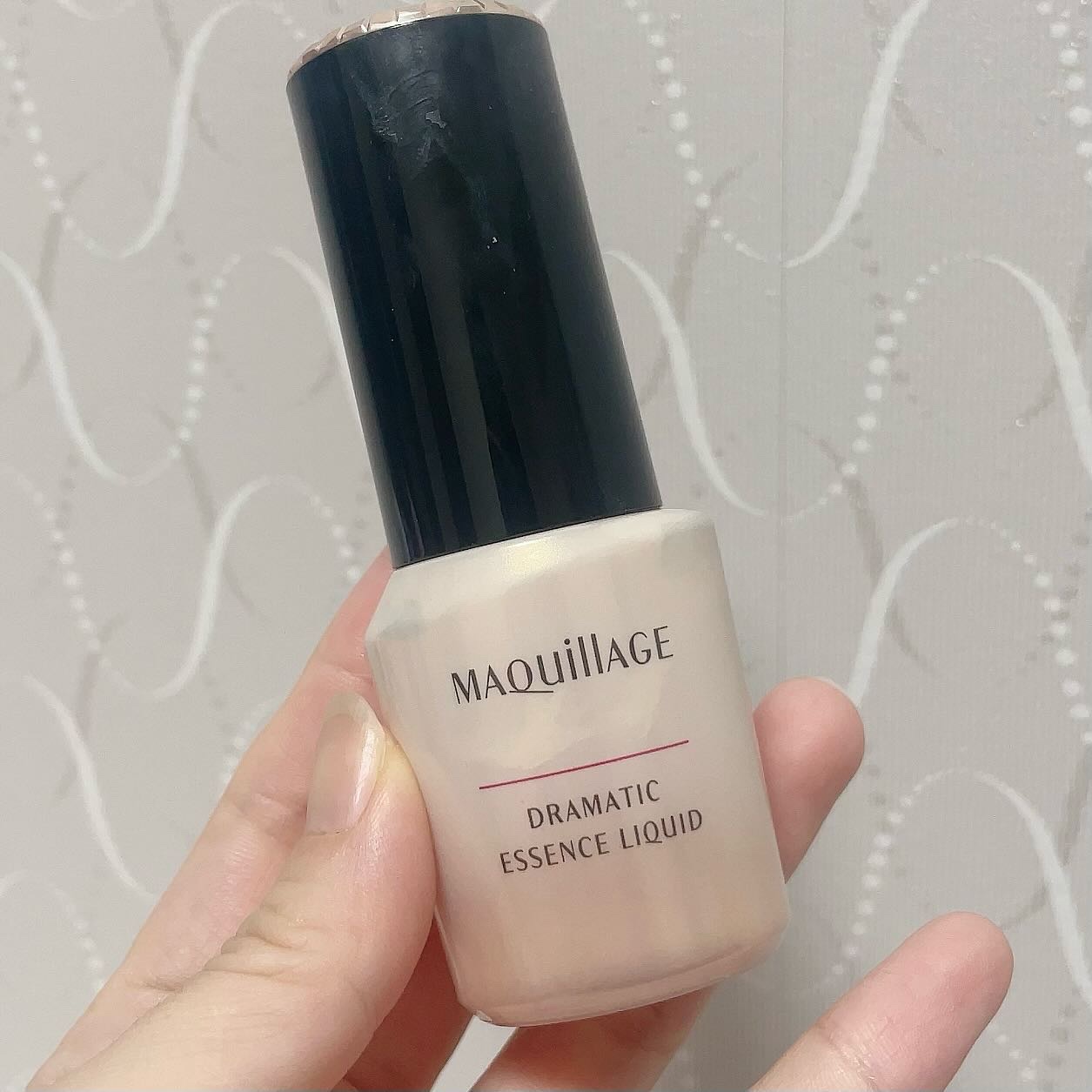 「マキアージュ」さま(@maquillage_jp )から商品提供をいただきました💕

ドラマティックエッセンスリキッド
ベビーピンクオークル00
#LIPSプレゼント 

毛穴レス美容液リキッドファンデ❣️
なめらか肌が長持ちで使い心地