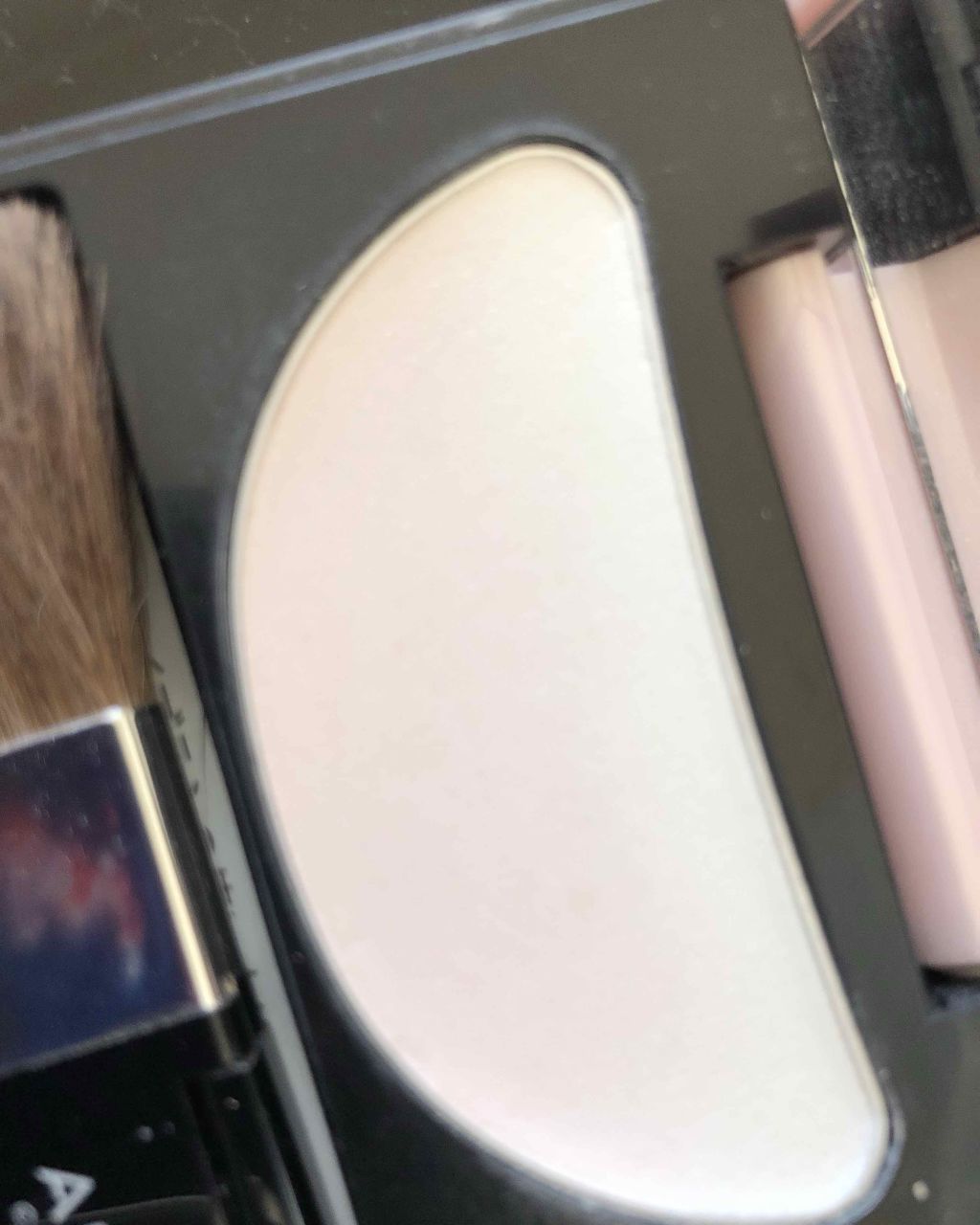 AUBE デザイニングハイライトのクチコミ「はい。これ結構ガチでしっかり見て。

若い人…これを目の下
目の下らへんに塗れば
笑ったときの.....」（1枚目）