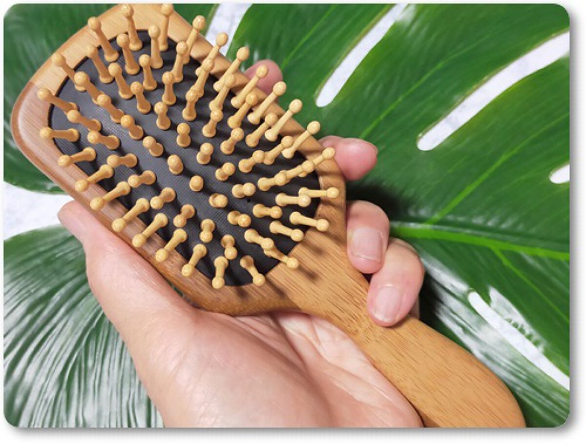 バンブーパドルブラシ/CRAFT ORGANIC/ヘアブラシを使ったクチコミ（3枚目）