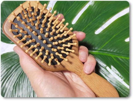 バンブーパドルブラシ/CRAFT ORGANIC/ヘアブラシを使ったクチコミ(3枚目)