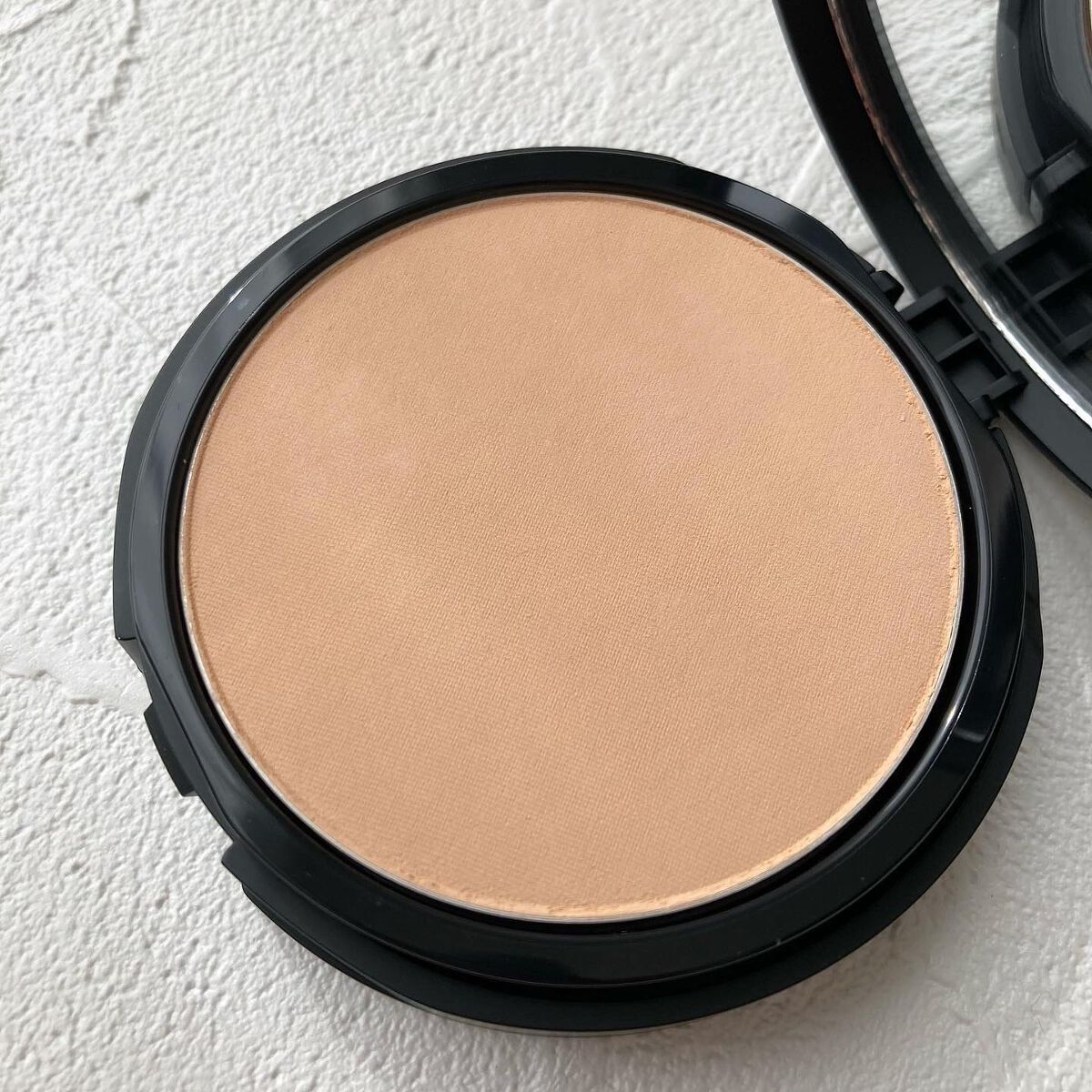 ベアプロ 16HR パウダー ファンデーション/bareMinerals/パウダーファンデーションを使ったクチコミ(2枚目)