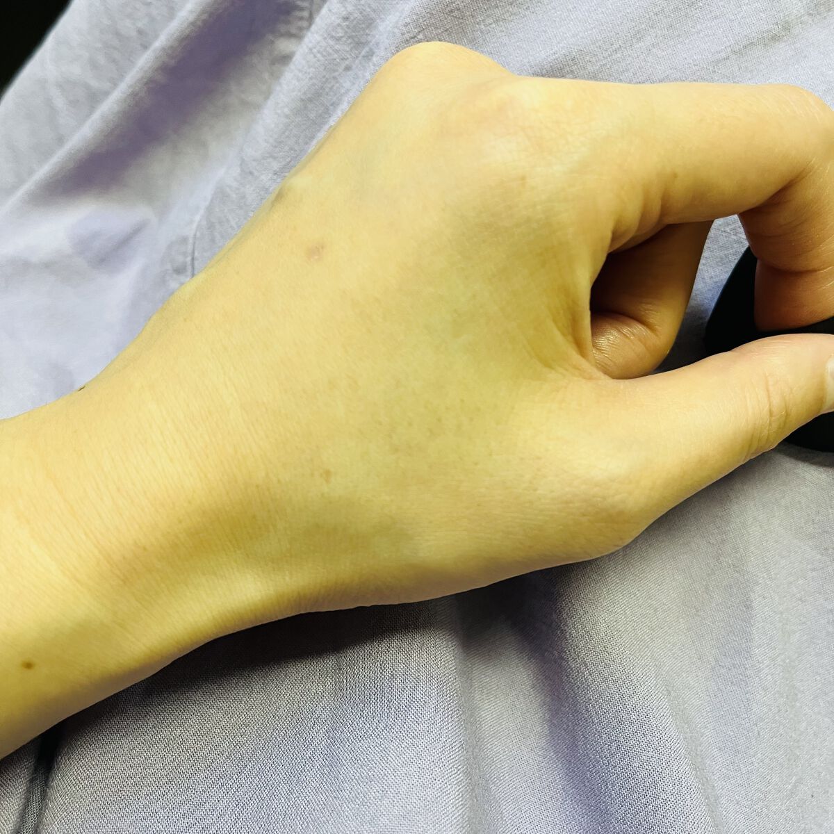 フローレス ルミエール ラディアンス パーフェクティング クッション/ローラ メルシエ/クッションファンデーションを使ったクチコミ（2枚目）