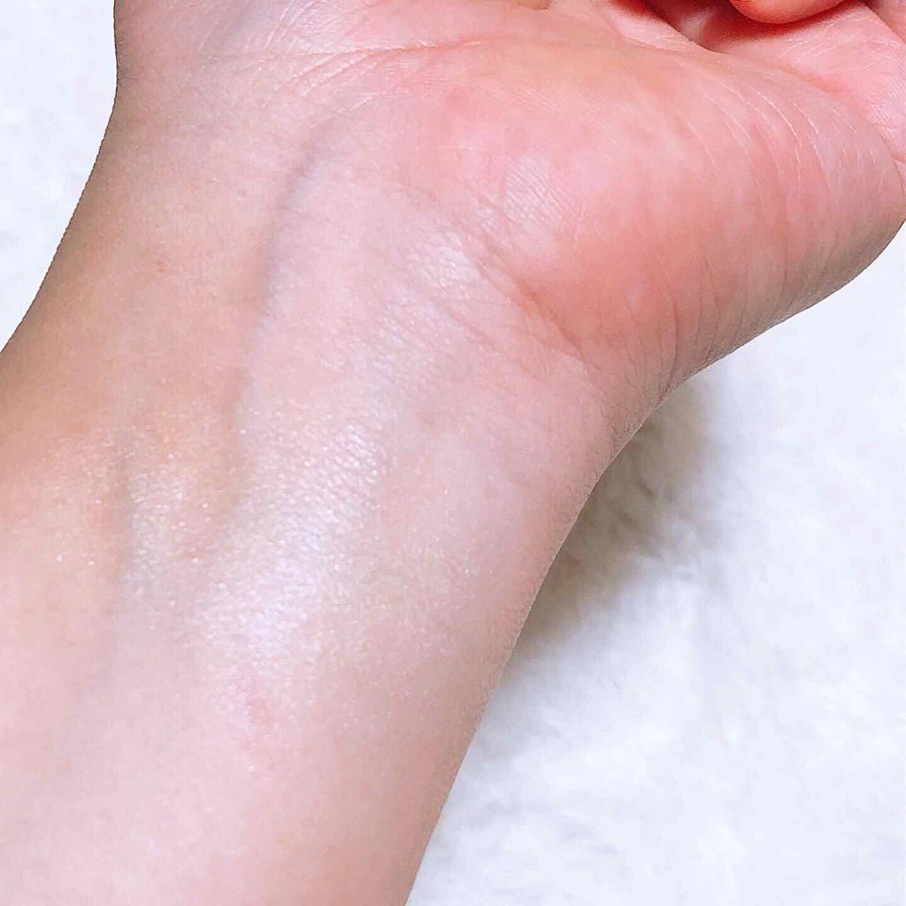 スキングロウ/m.m.m/プレストパウダーを使ったクチコミ(3枚目)