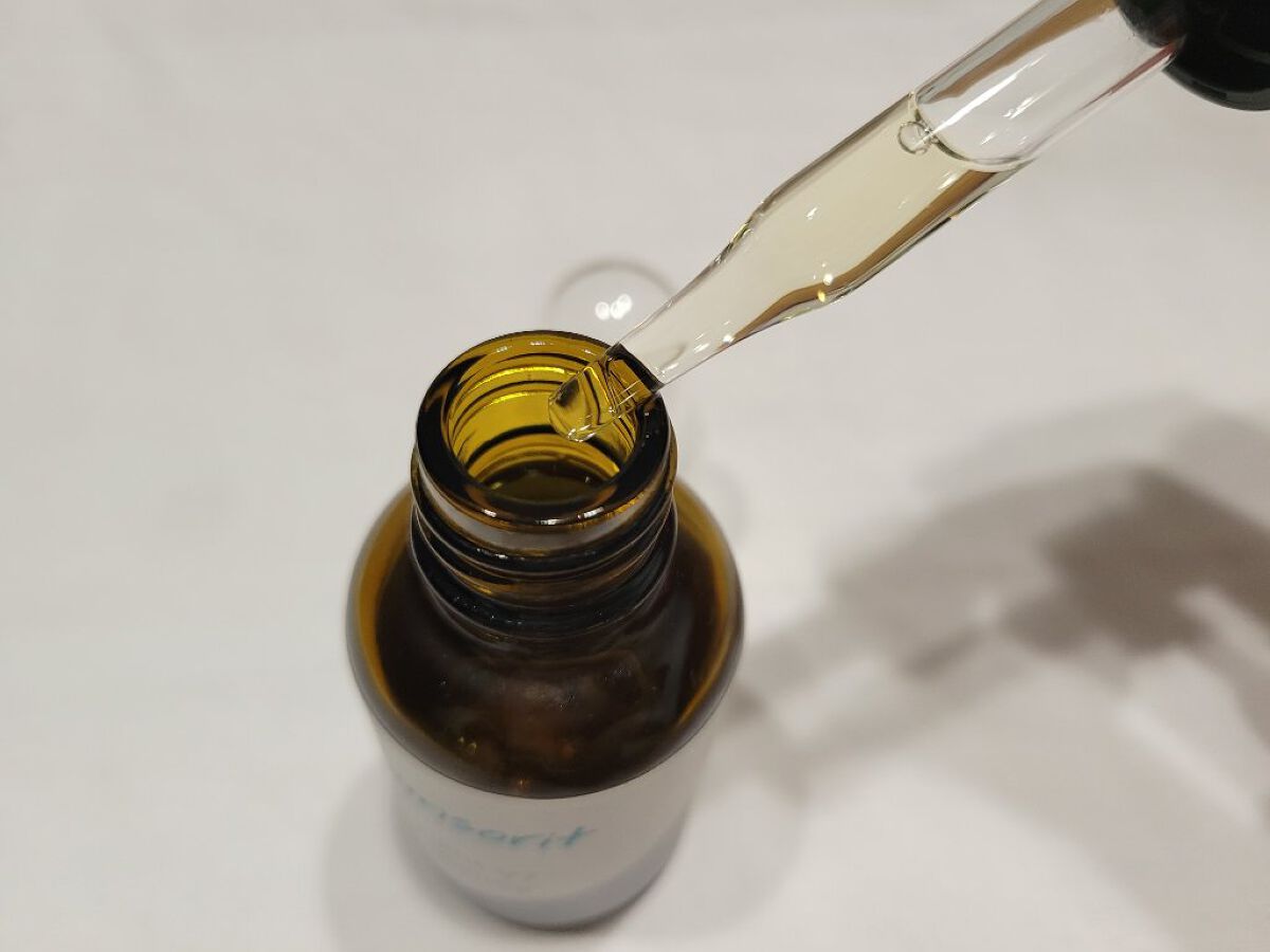 ブライトV7エッセンス/サンソリット/美容液を使ったクチコミ（3枚目）