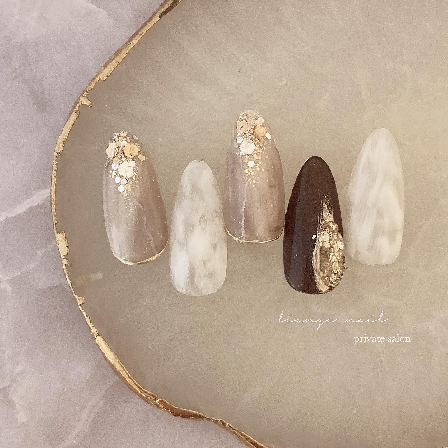 #リアンジェネイル,#柏ネイル,#ネイル,#ニュアンスネイル,#大人ニュアンスネイル,#ミラーネイル,#グリッターネイルのネイルデザイン