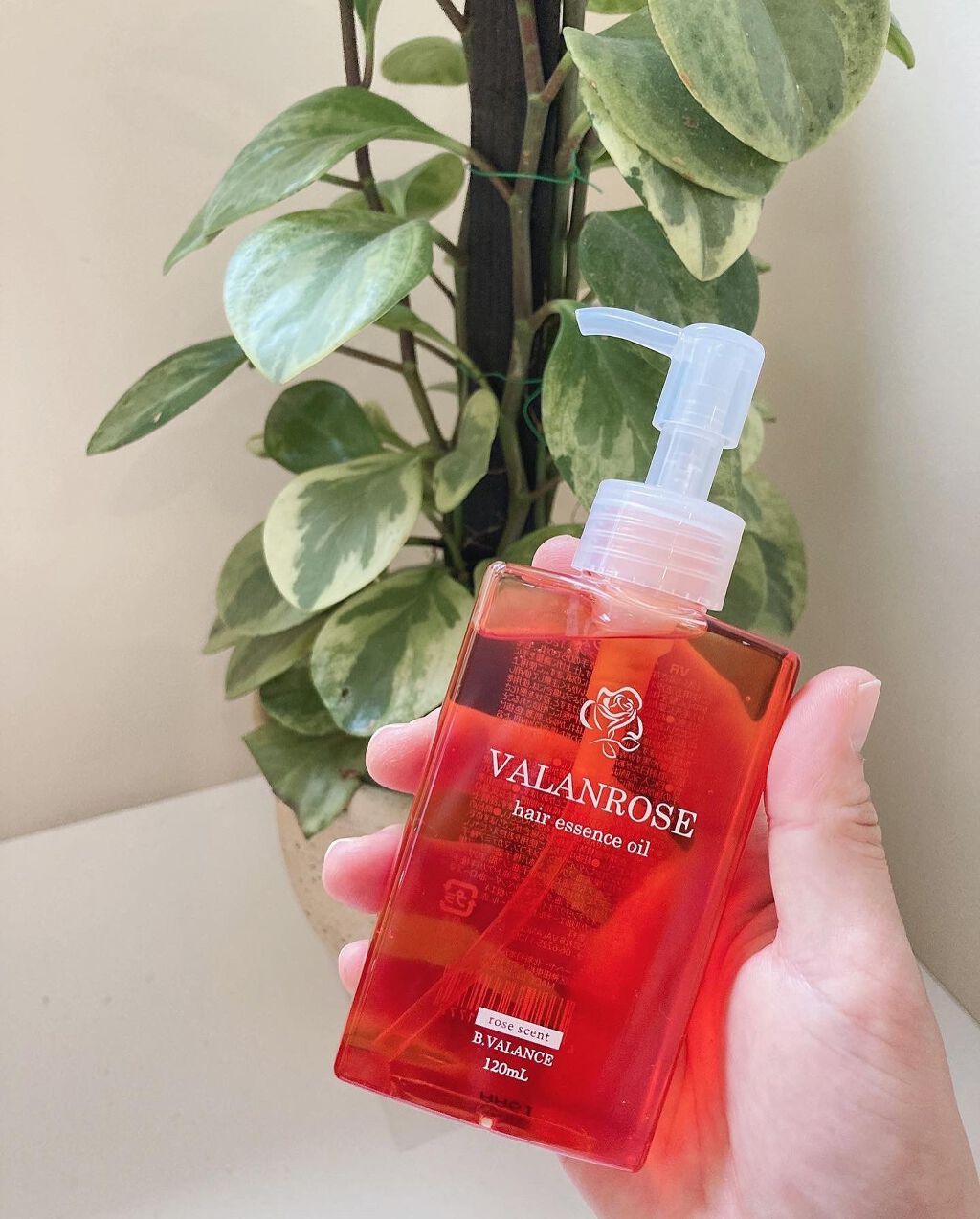 ヘアエッセンスオイル/VALANROSE/ヘアオイルを使ったクチコミ（1枚目）
