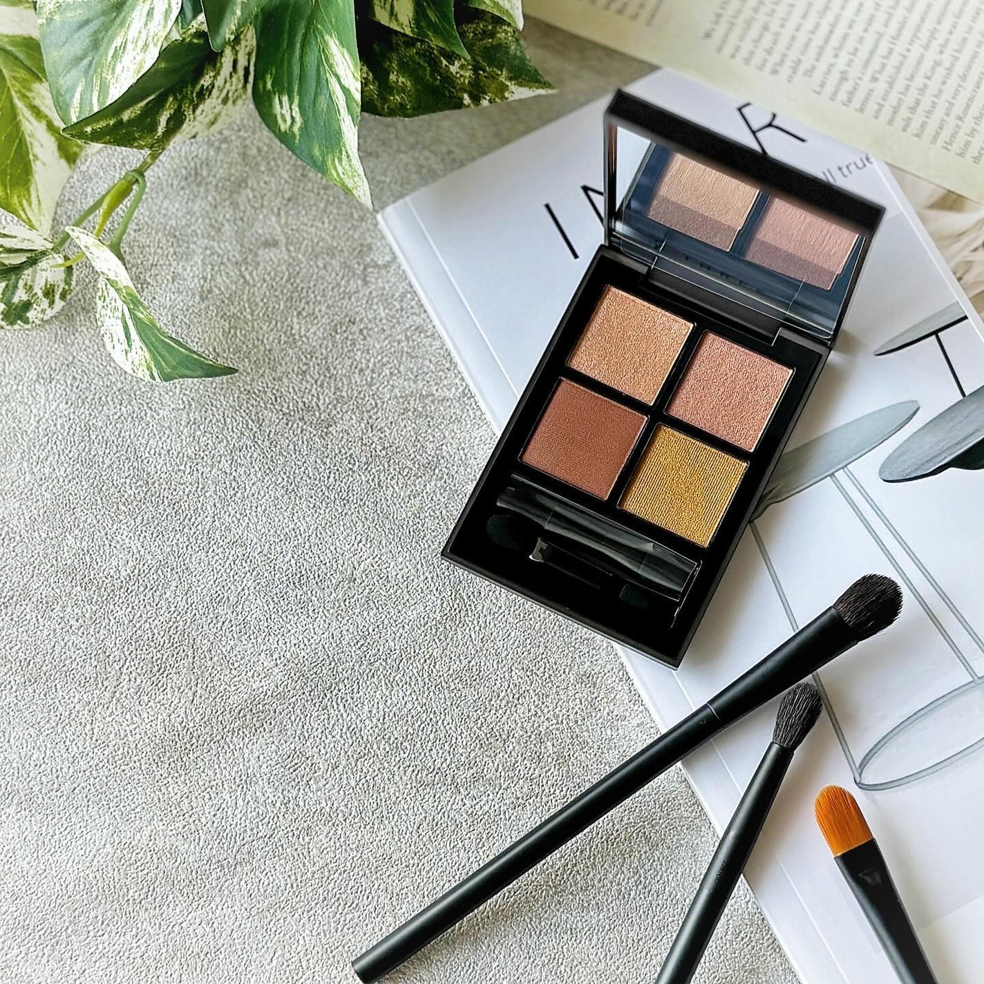 THREE スターゲージング アイシャドウクアッド/THREE/アイシャドウパレットを使ったクチコミ(2枚目)