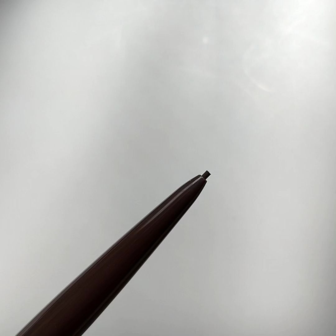 パウダリーアイブロウペンシル スリム/ミゼルエディ/アイブロウペンシルを使ったクチコミ(2枚目)