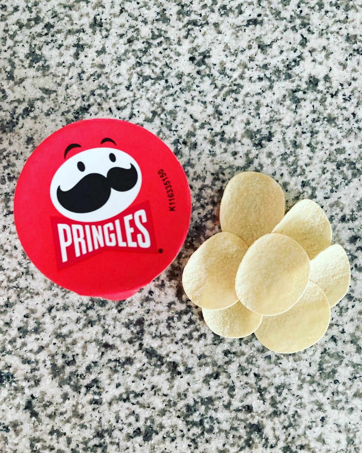 プリングルズうましお/プリングルズ/食品を使ったクチコミ（2枚目）