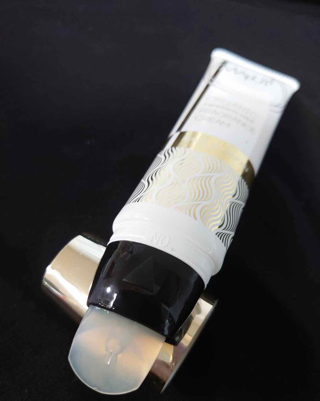 オーガニックフレグランスバストクリーム/MAPUTI/バスト・ヒップケアを使ったクチコミ(1枚目)