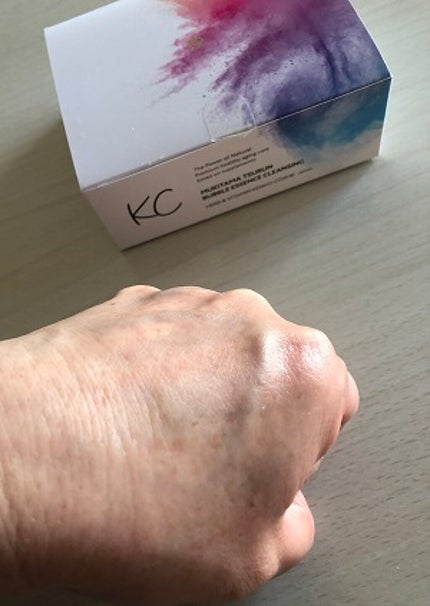 KC むきタマつるん 発泡美容液クレンジング/ハーブ健康本舗/クレンジングジェルを使ったクチコミ(3枚目)