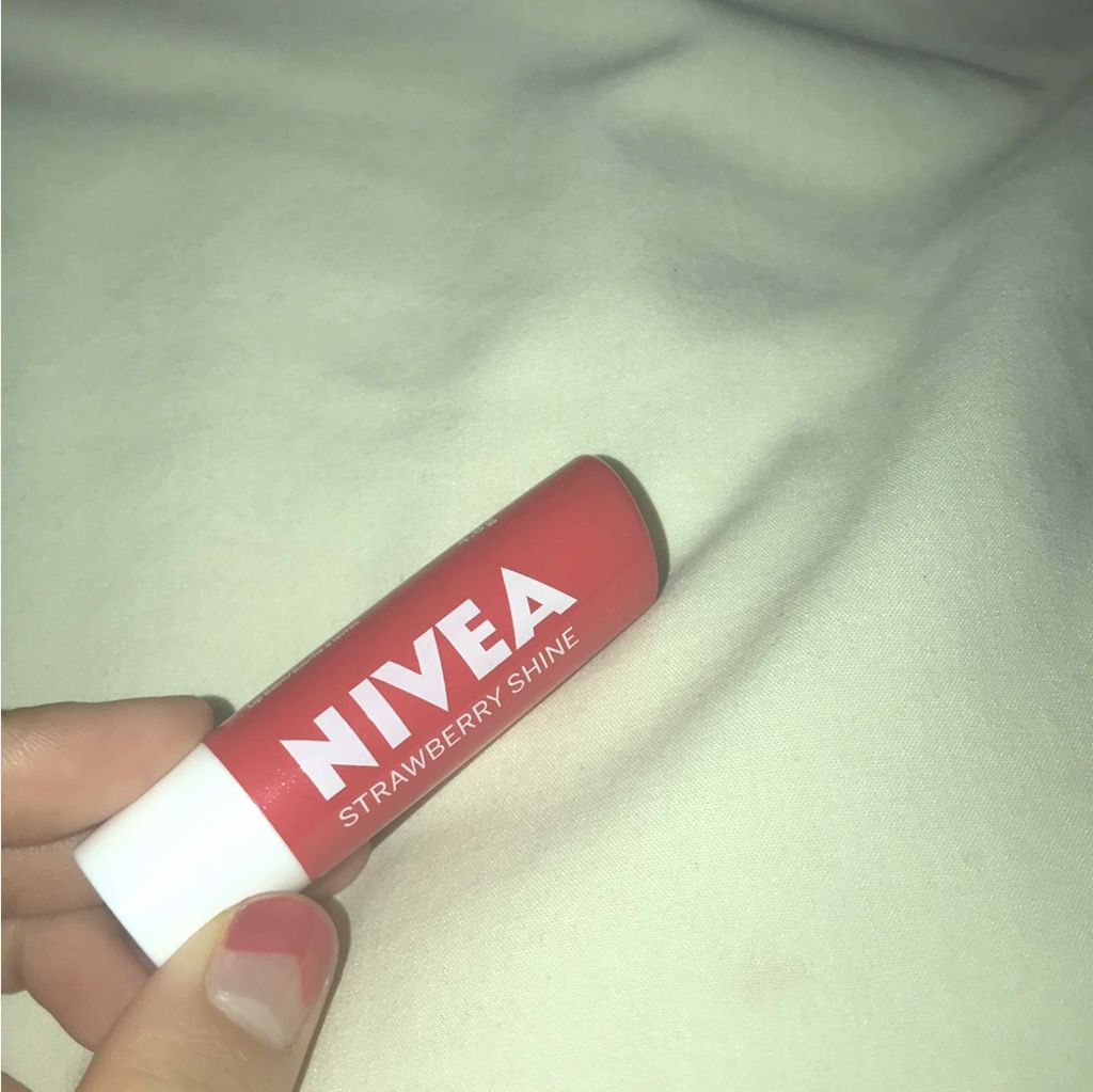 ニベア リップケアシャインシリーズ(韓国限定)/NIVEA(海外)/リップクリームを使ったクチコミ(1枚目)