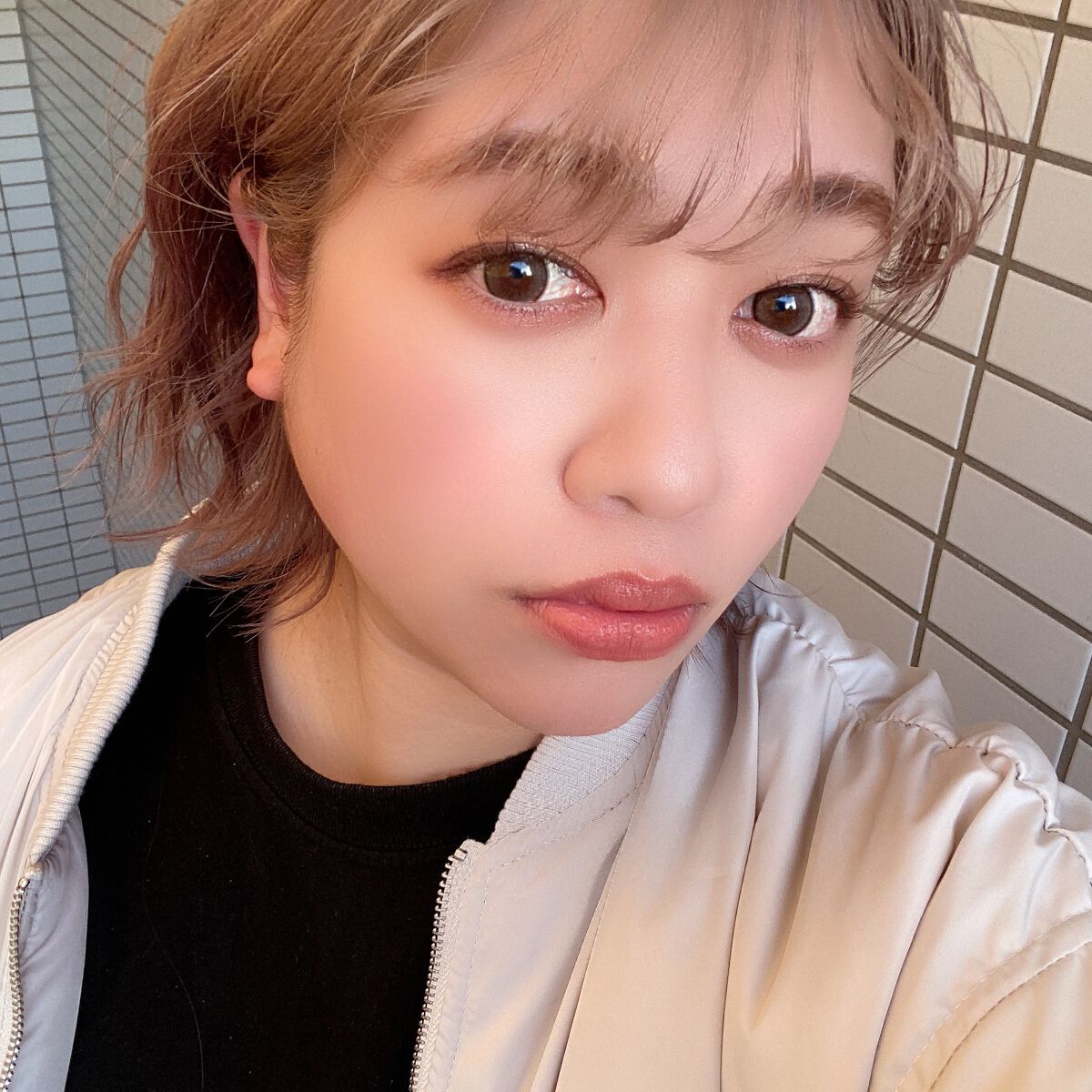 MISAKI on LIPS 「今回のヘアカラーは、ホワイトグレージュ!暖かくなってきたから明..」(1枚目)