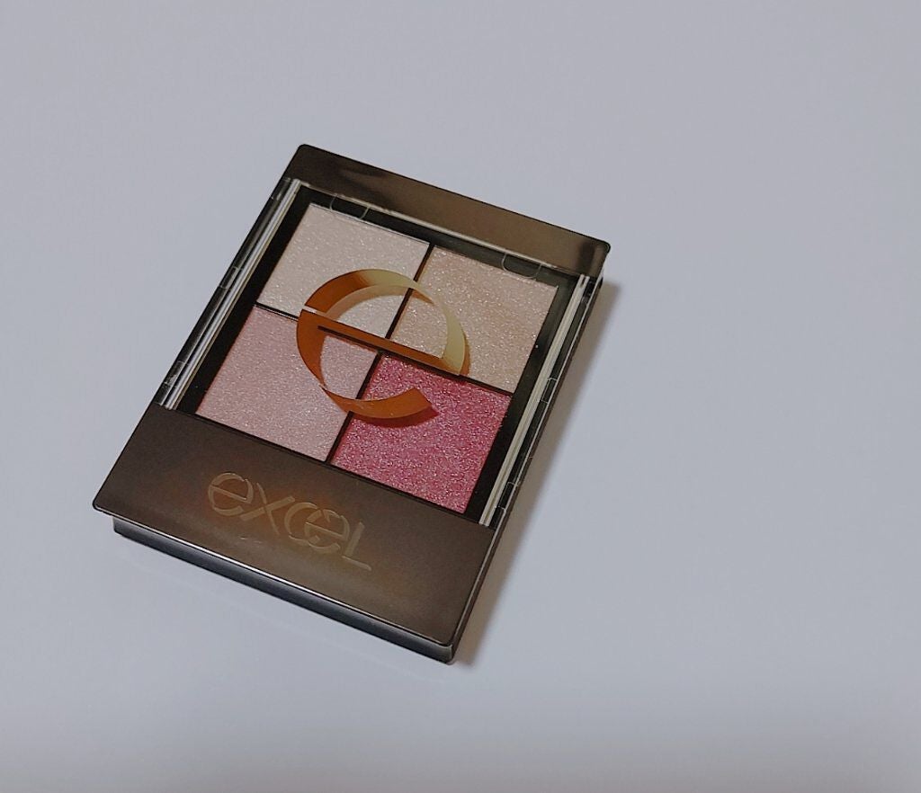 リアルクローズシャドウ/excel/アイシャドウパレットを使ったクチコミ(1枚目)