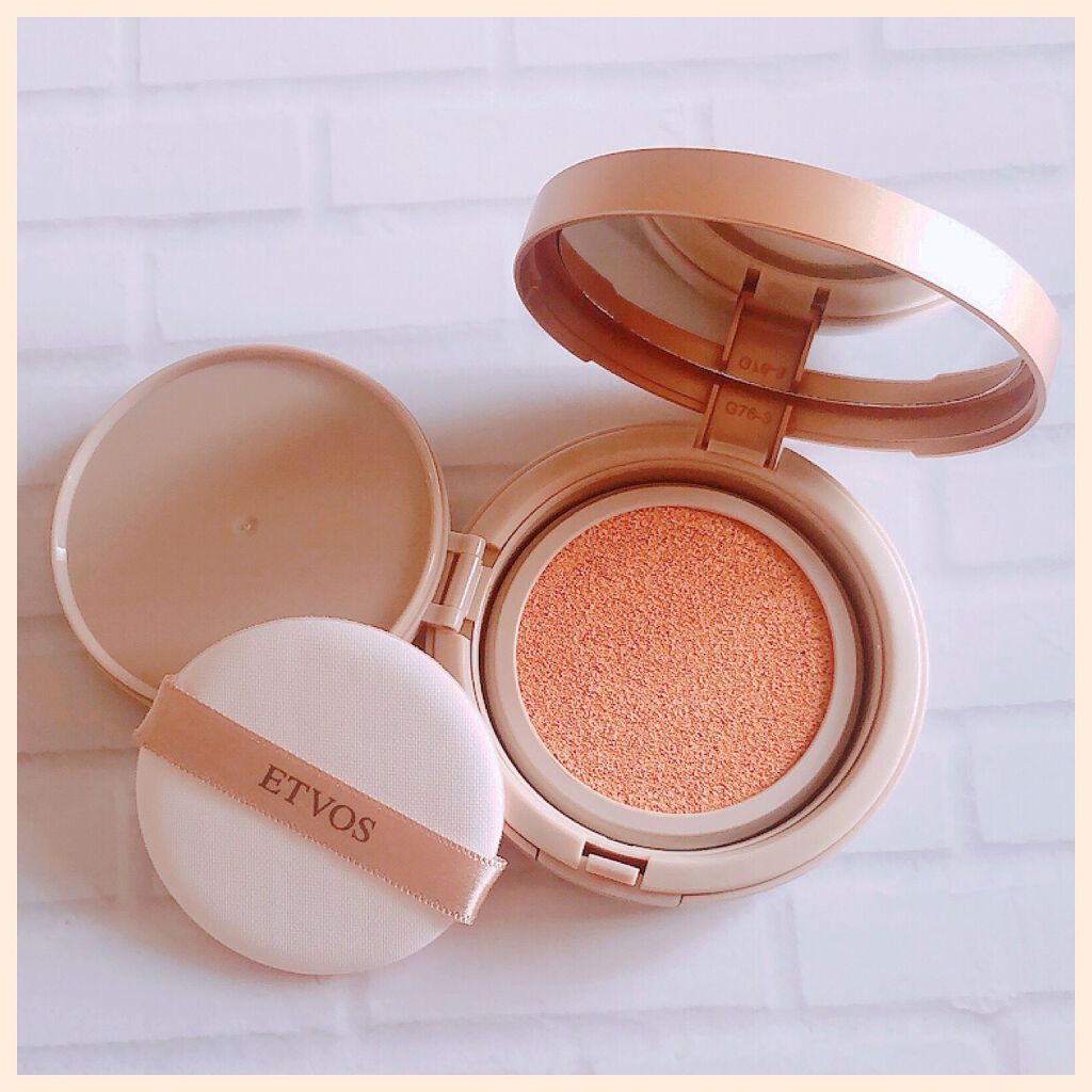 ミネラルグロウスキンクッション ナチュラル/エトヴォス/クッションファンデーションを使ったクチコミ（1枚目）