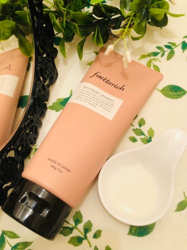 最新最全の フェタリッチモイストアップジェルシャンプー