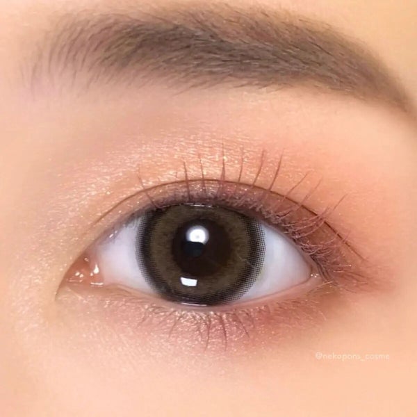 アイラインを引かない可愛いアイメイク方法解説!ノーアイラインメイクのときに使いたいアイシャドウも紹介